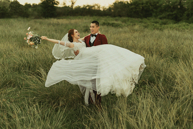 ไวรัล 2 ล้านวิว เจ้าสาววีลแชร์ควงคู่เจ้าบ่าวถ่ายพรีเวดดิ้ง