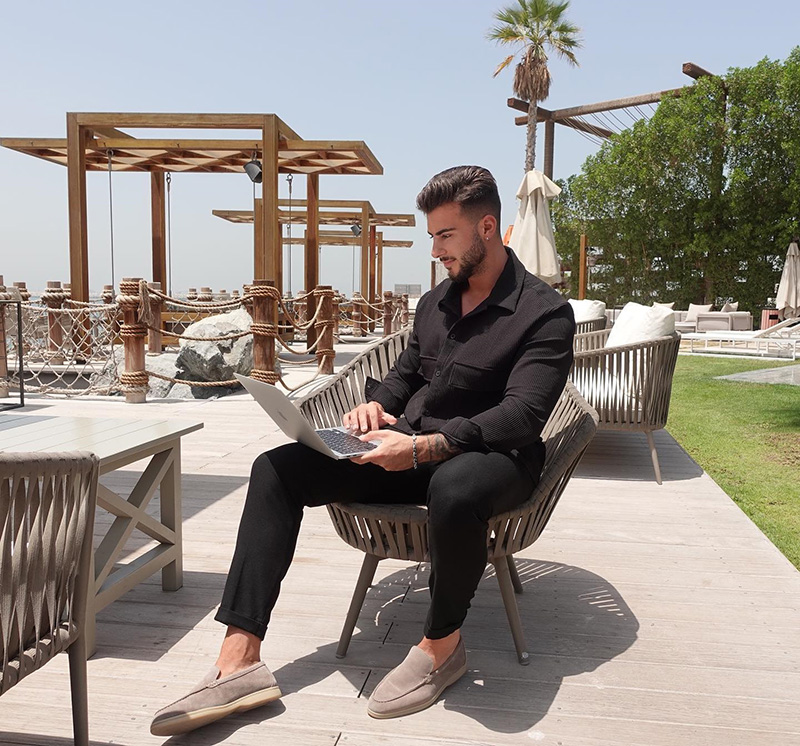 หนุ่มสร้างตัว เป็นเศรษฐีในวัย 26 เผยเหตุผลไม่บอกพ่อแม่เรื่องรวย 