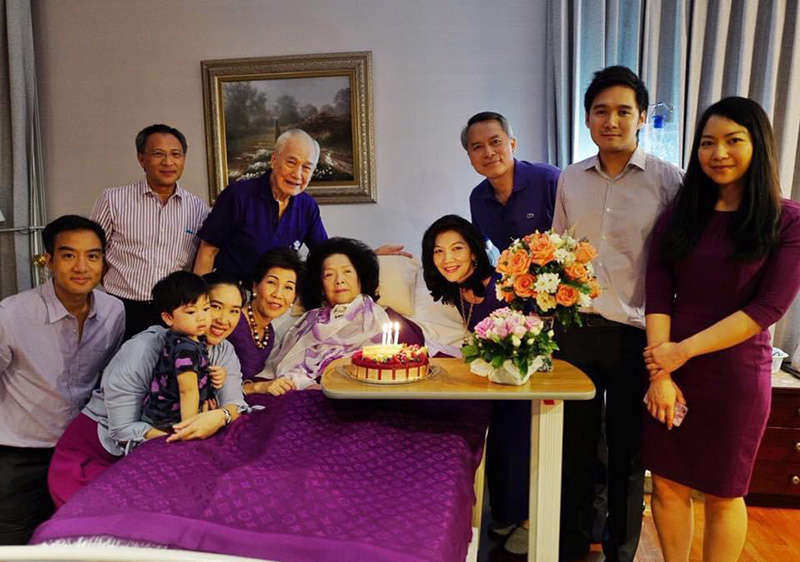 สดศรี ปันยารชุน