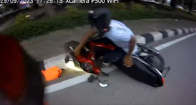 ขี่รถย้อนศรมาเจอตำรวจ ซิ่งหนีไม่คิดชีวิต