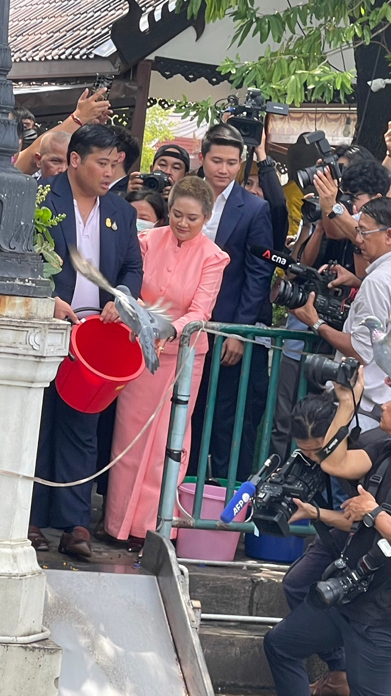 ท่านอ้น วัชรเรศร