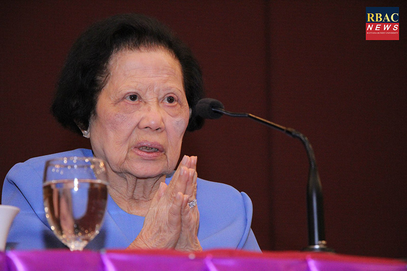 ลูกสาวอัปเดตภาพ อาจารย์แม่ สุขภาพยังโอเค ชอบวง GOT7