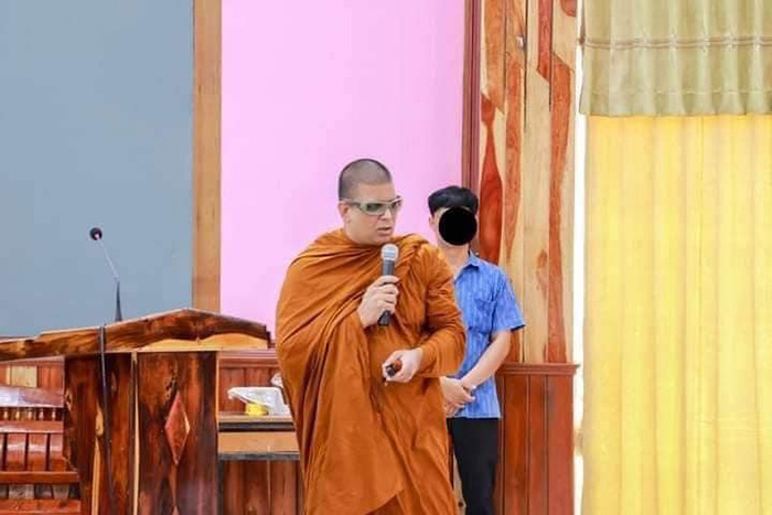 พระเค ร้อยล้าน ฟ้อง สรยุทธ บังอาจใส่ความเท็จ ทำให้ ปชช ที่จงรักภักดีเข้าใจในข้าผิด 