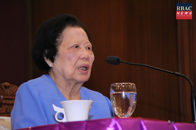 เปิดภาพอาจารย์แม่ หลังผ่านวันคล้ายวันเกิดอายุ 87 ปี