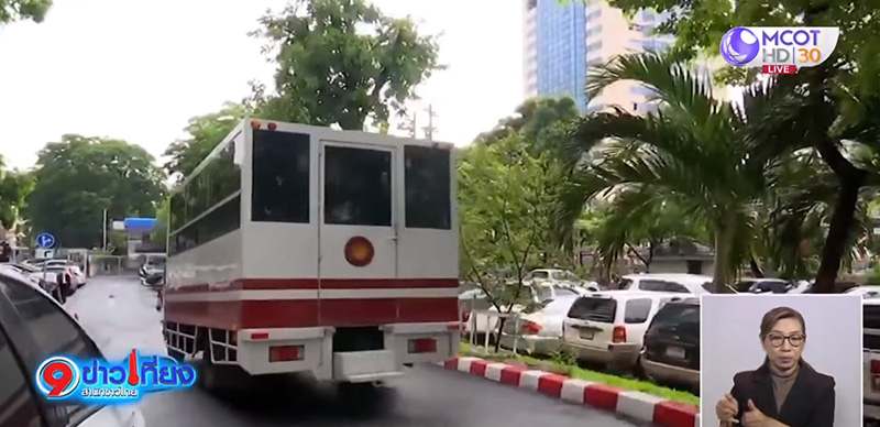 ดีเจแมน ใบเตย เจอหน้ารอบ 2 เดือน นั่งจับมือร้องไห้