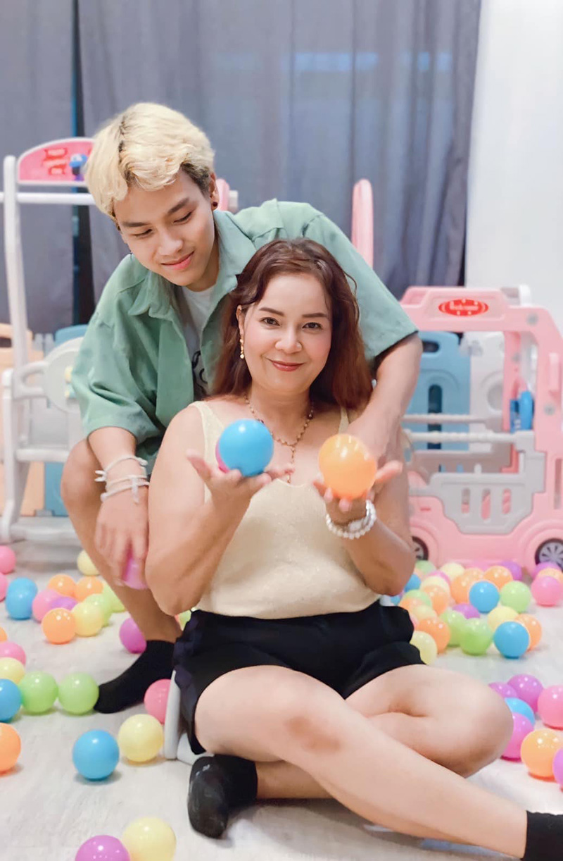 น้องเวฟ พี่พร คู่รักต่างวัย ลั่นเลิกกันจริงไม่ใช่กระแส