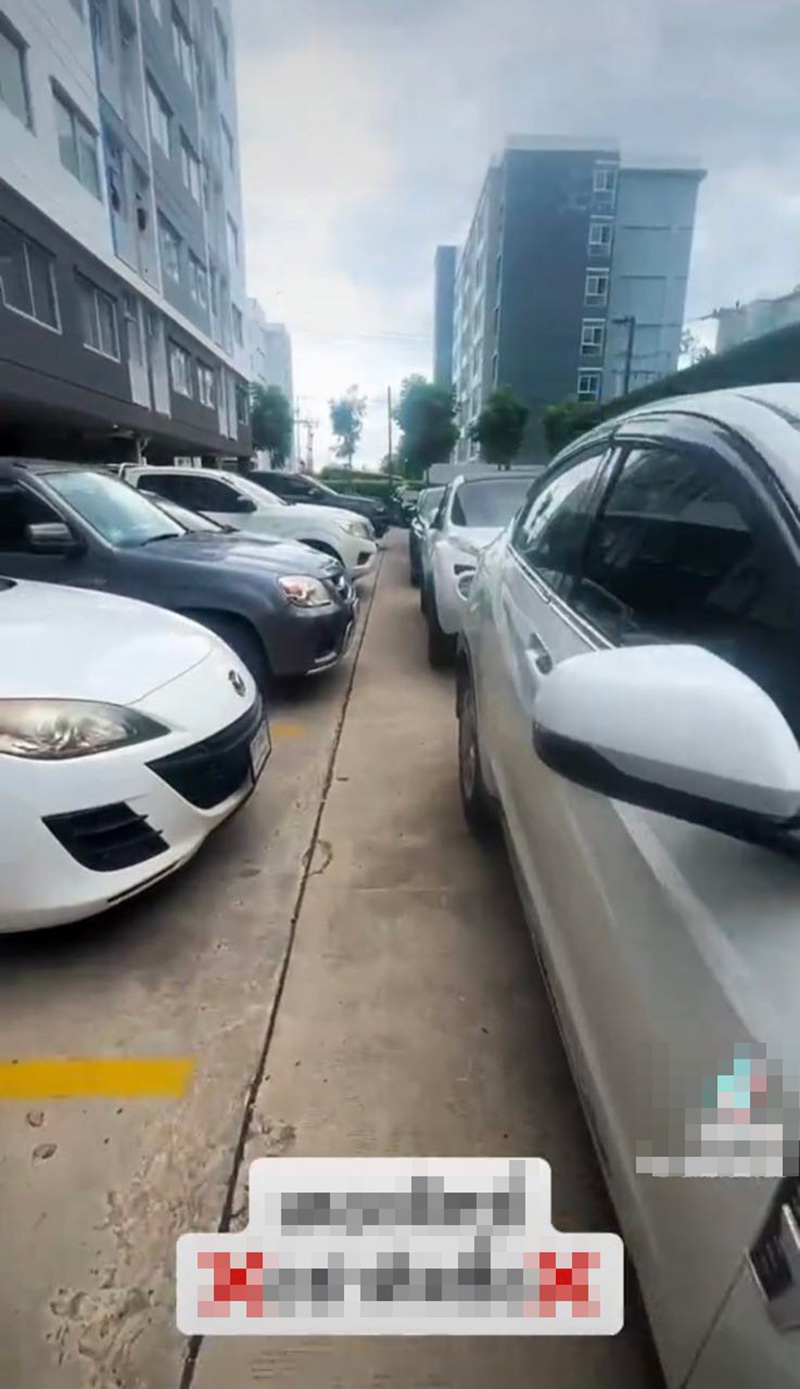 ลานจอดรถกลายเป็นสุสาน