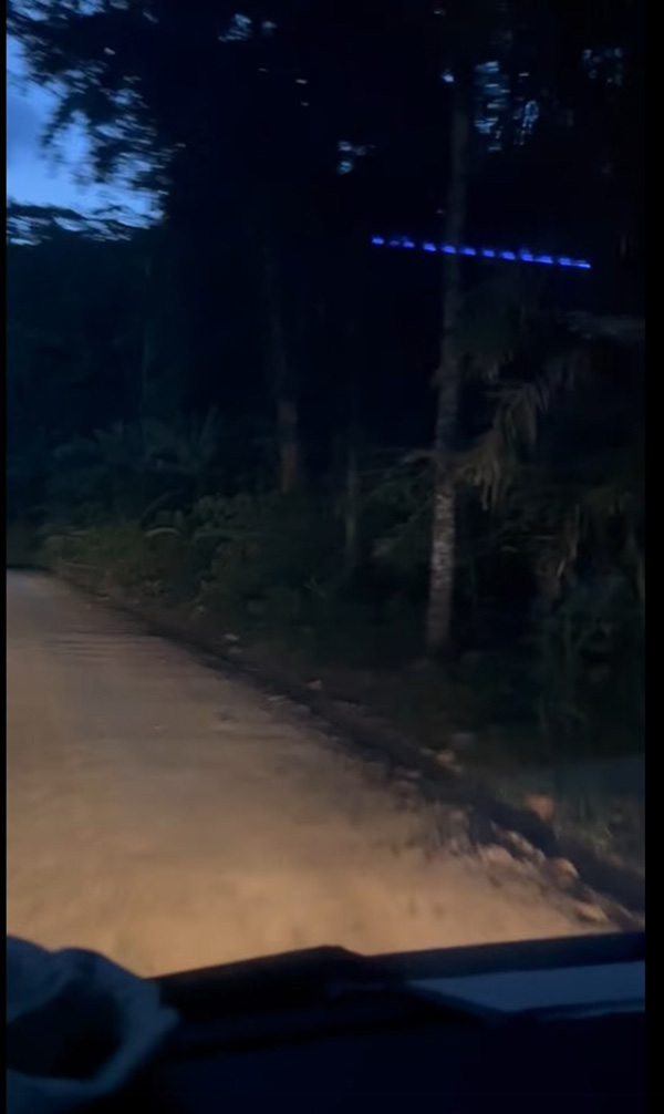 รถคณะแดนเซอร์ ขับตาม GPS เกือบตกเหว