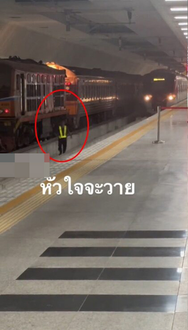 หัวใจจะวาย พนง. ลงรถไม่ดูหลัง 