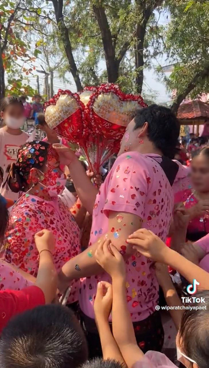 คอมเมนต์