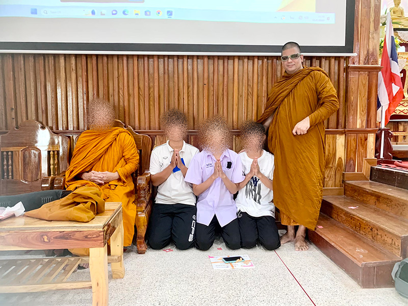 พระเค ร้อยล้าน ฟ้อง สรยุทธ บังอาจใส่ความเท็จ ทำให้ ปชช ที่จงรักภักดีเข้าใจในข้าผิด 