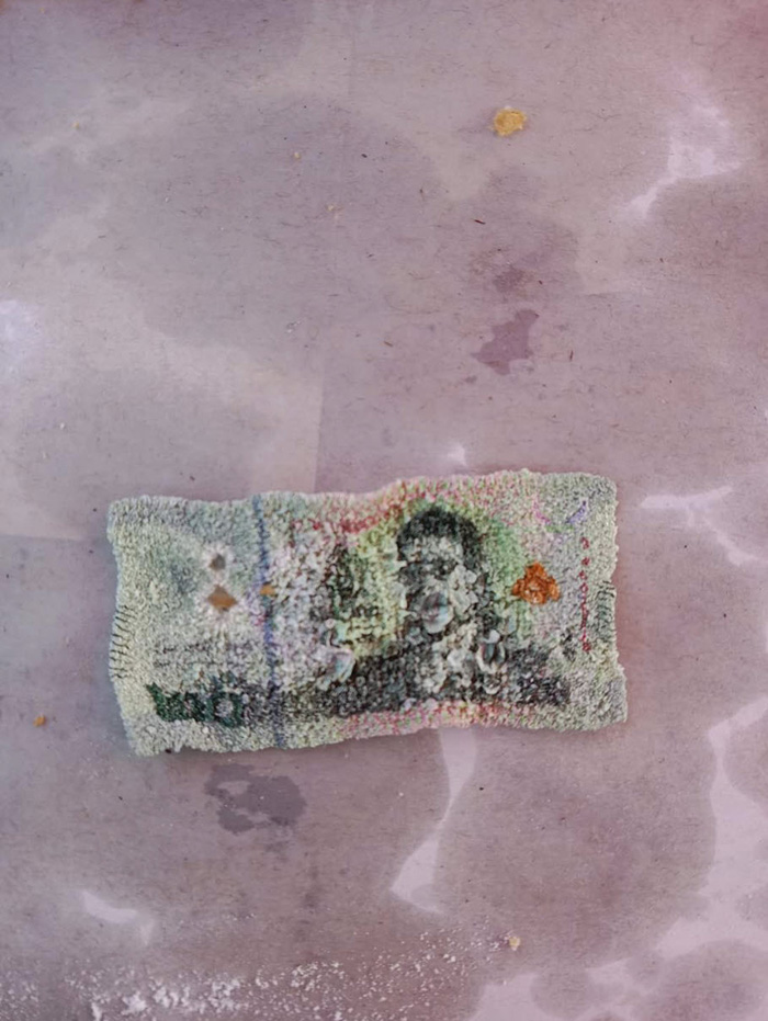 แบงก์ 20 หล่นใส่กระทะทอด