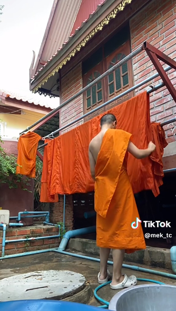 ใครบอกเป็นพระแล้วว่าง หลวงพี่ทำ Vlog ตามติดชีวิตพระใน 1 วัน 