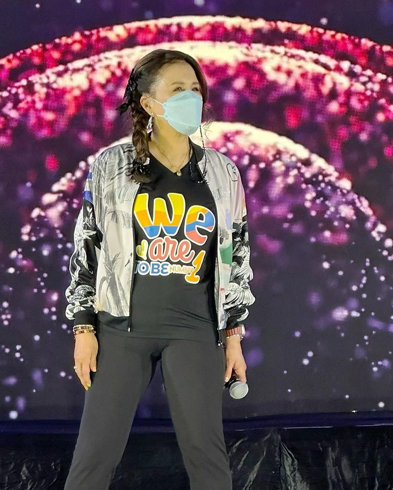 ทูลกระหม่อมฯ ทรงโพสต์ ข้อพระกรหัก เล่นคอนเสิร์ตไม่ได้ 