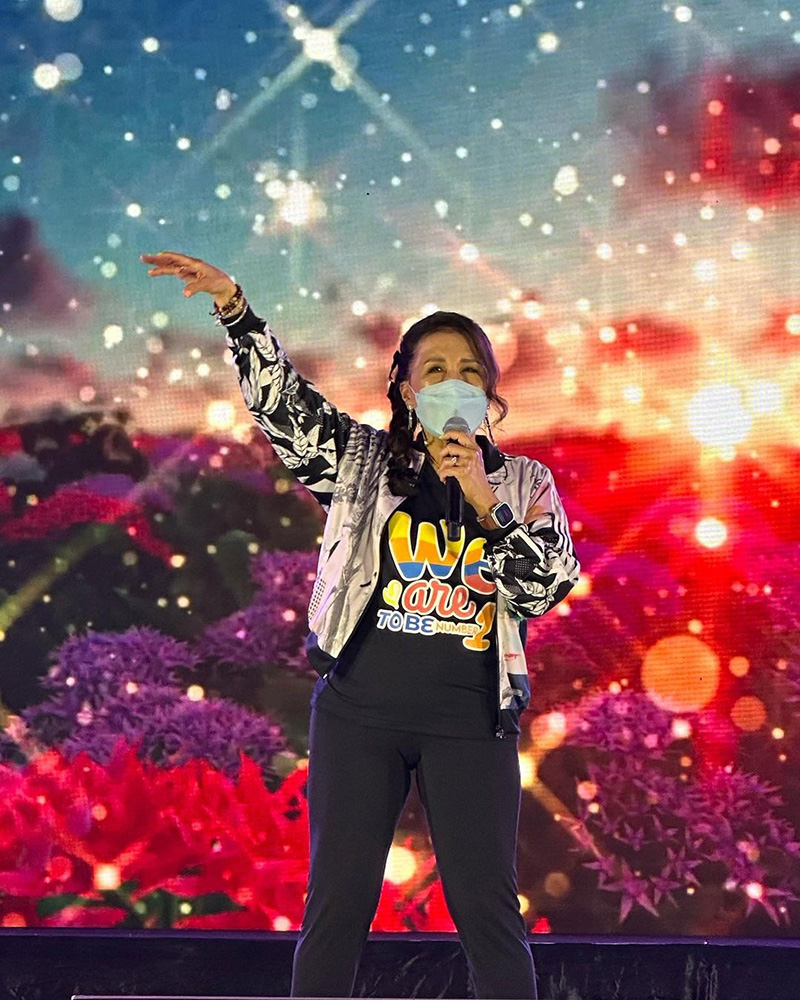 ทูลกระหม่อมฯ ทรงโพสต์ ข้อพระกรหัก เล่นคอนเสิร์ตไม่ได้ 