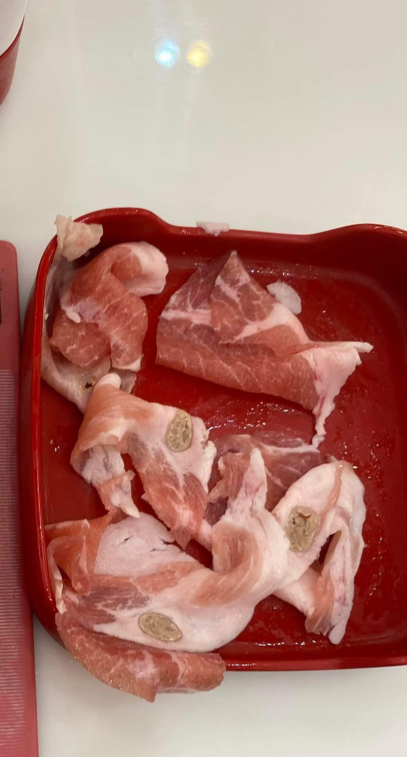 สาวอึ้ง กินบุฟเฟ่ต์เจ้าดัง เจอไข่พยาธิตัวตืด ฝีหนองหมู