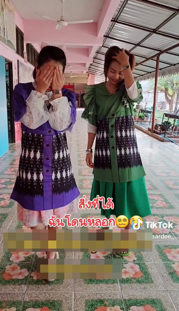 สั่งชุดไทยประยุกต์ร้านในเน็ต ในรูปสวยเป๊ะ 