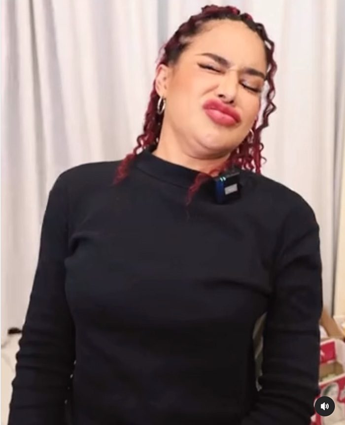 ส่องรีแอค พิมรี่พาย หลังมีคนบอกเพิ่งมารวยในยุครัฐบาลลุง