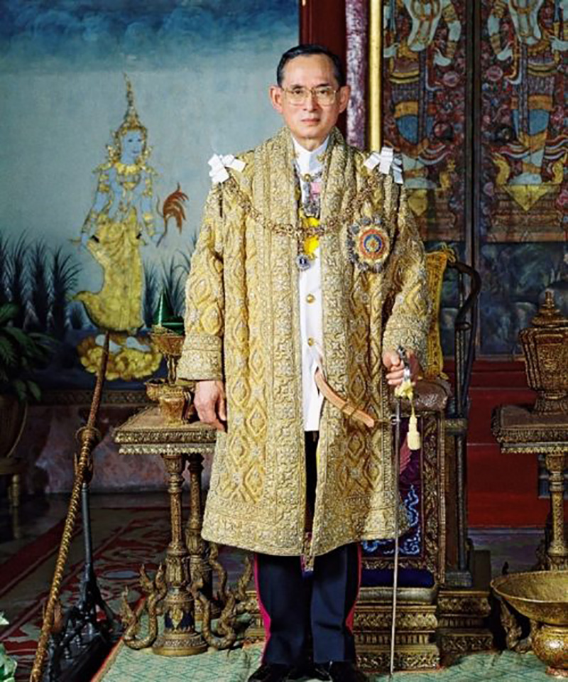 พระบาทสมเด็จพระบรมชนกาธิเบศร มหาภูมิพลอดุลยเดชมหาราช บรมนาถบพิตร 