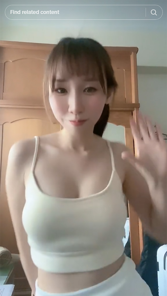 นักกายภาพบำบัดสาว
