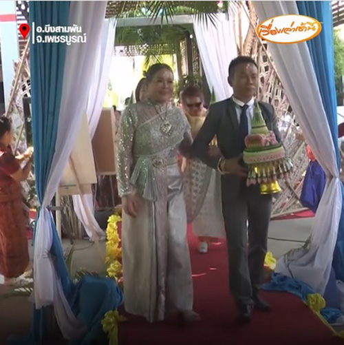งานแต่งชวนใจฟูส่งท้ายปี 