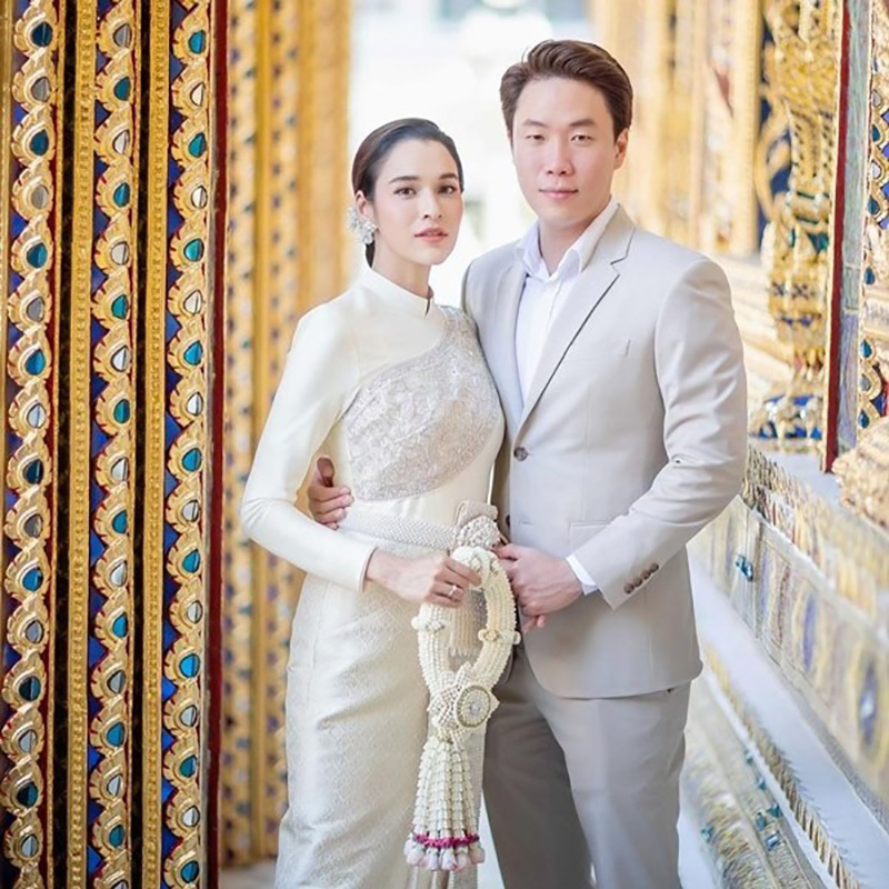 เพจเหยื่อ FOREX 3D แฉธุรกิจสามี หยาดทิพย์ ขาดทุนเจ๊งยับ