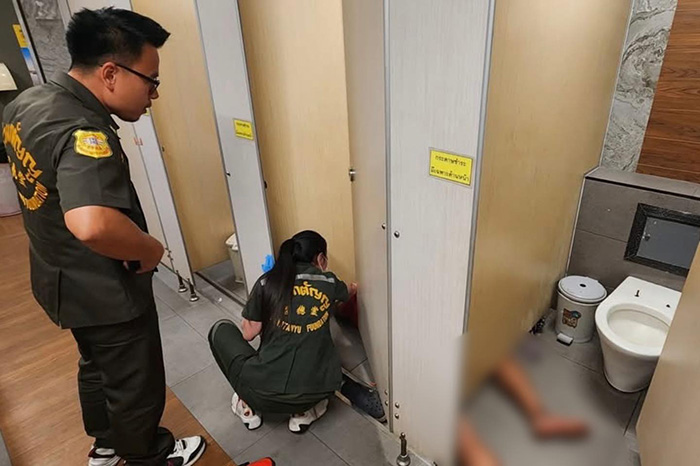 กู้ภัยรับแจ้งเหตุในปั๊ม เจอคนนอนแผ่ มีกลิ่นโชย 