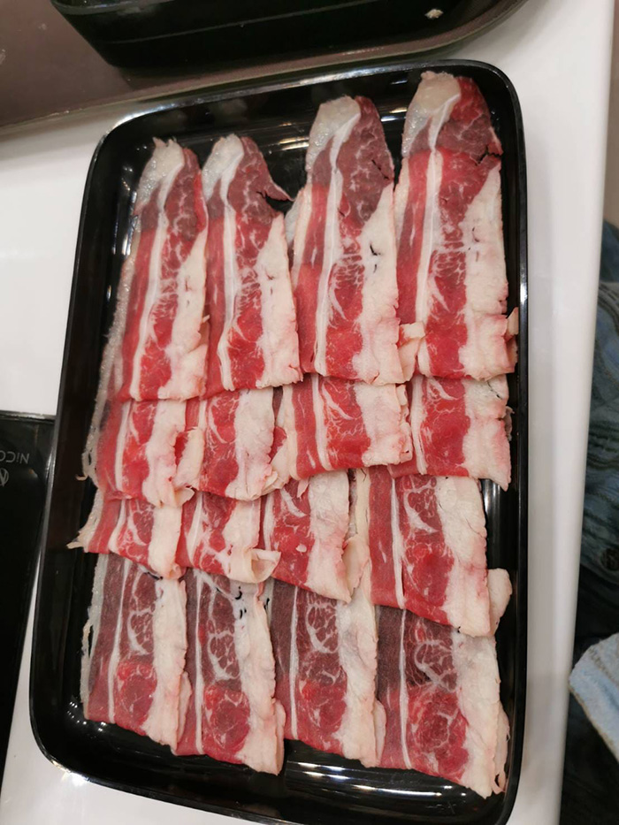 เนื้อออส