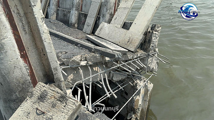 แนวเขื่อนริมแม่น้ำเจ้าพระยาทรุด 