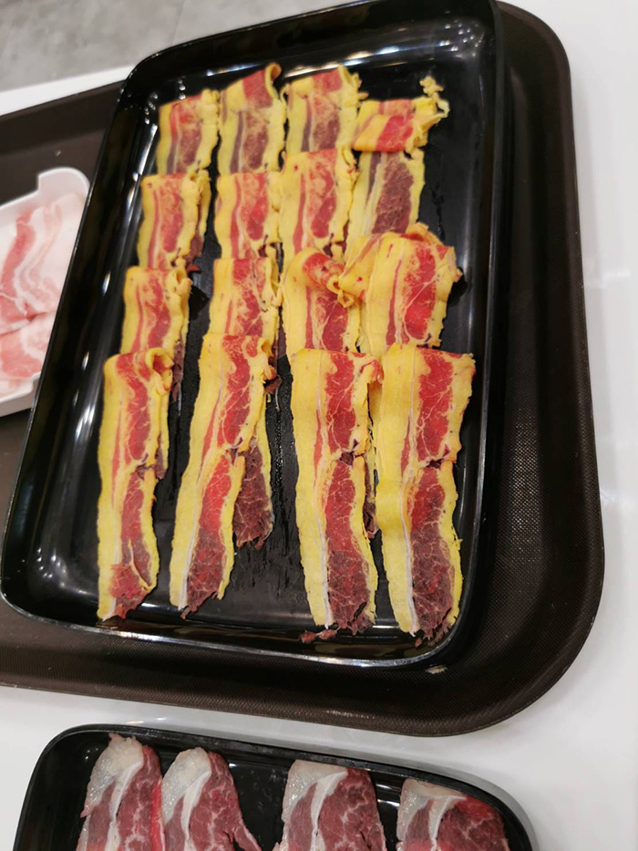 เนื้อออส