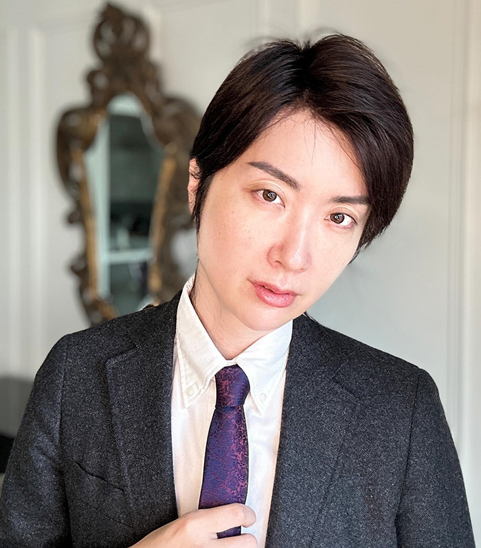 อัยการคนสวย พลิกสวมสูทแต่งแมน