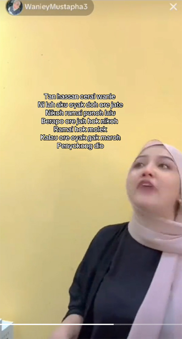 แม่ค้าช็อก ผัวบุกด่า ขอหย่ากลางไลฟ์