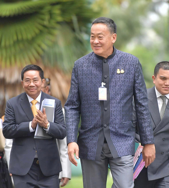 พิชิต ชื่นบาน