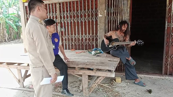 ขุนเดช หนุ่มป่วยจิตเวช