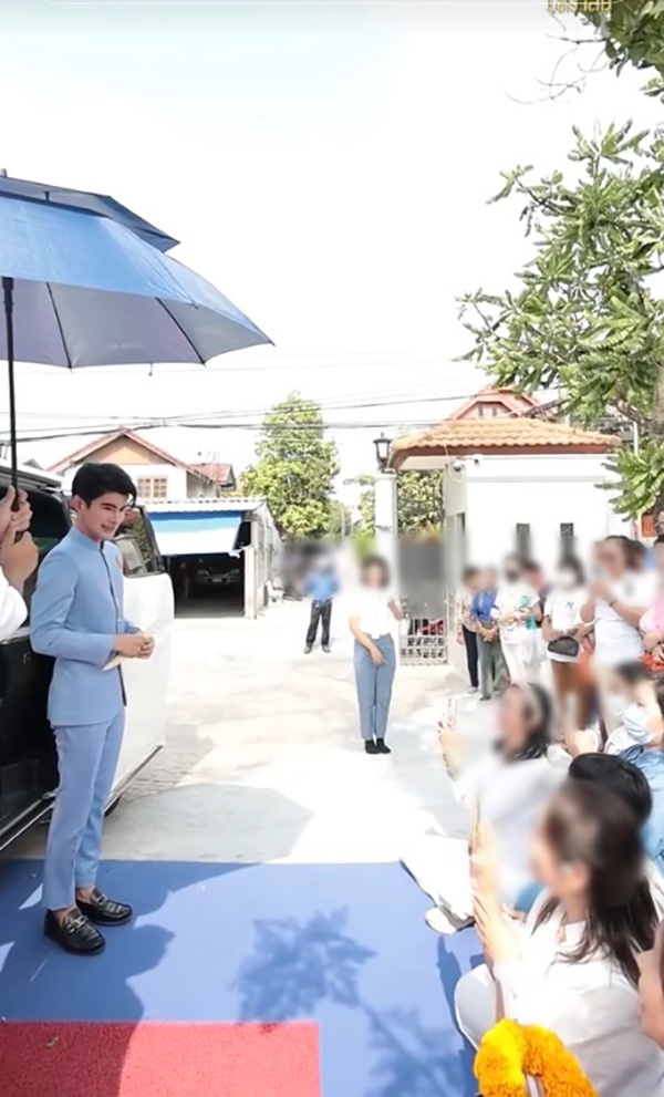 อาจารย์เอ จักรพรรดิ 