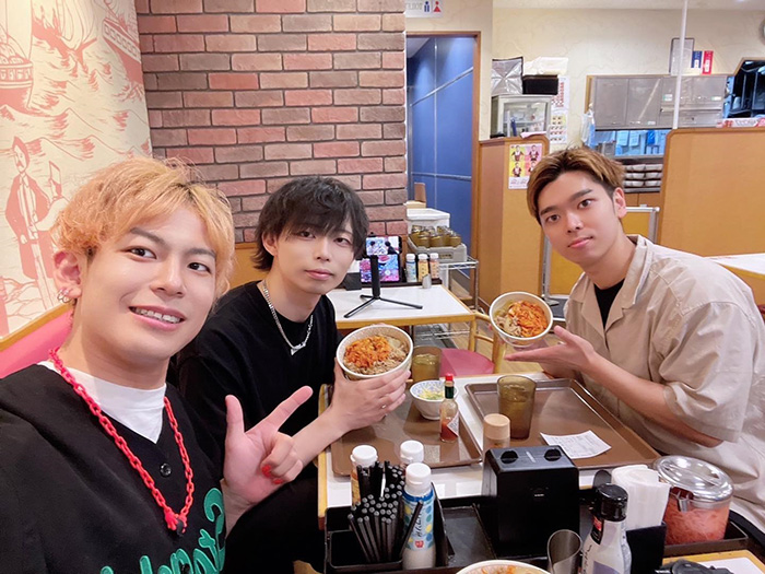 หนุ่มกินเมนูร้านเดิมทุกวันติดต่อกัน เกือบพลาด