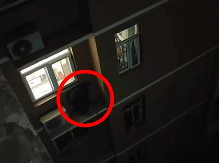 ว่อนคลิป ผัวเมียเถียงกันสนั่น