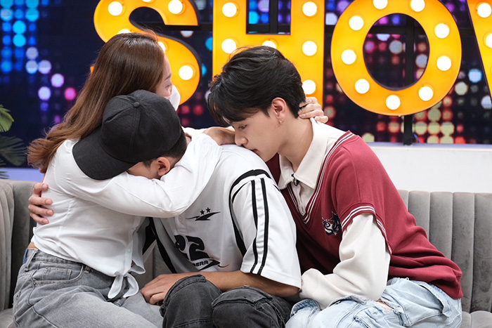 แอนดริว เปิดหน้าเล่าเหตุโดนสาดน้ำซุป 