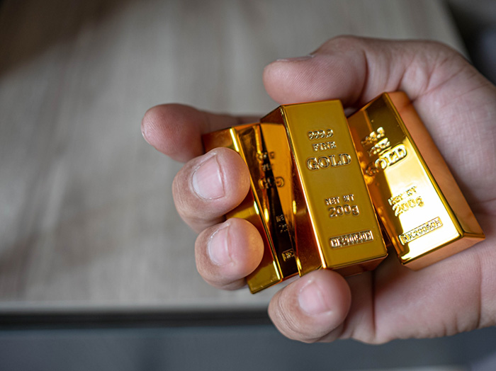 หลานยืมทองคำ 2 แท่งมาตั้งตัว 4 ปีผ่านไป 