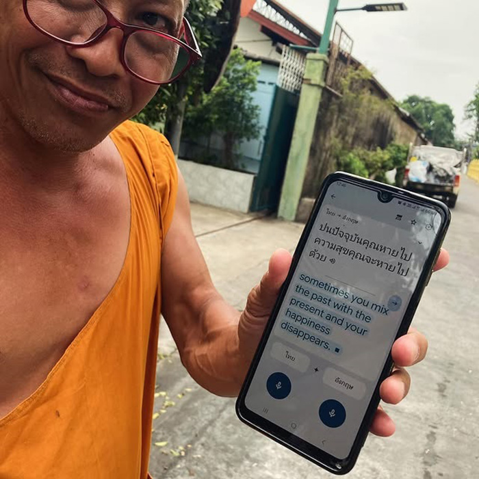 ต่างชาติแห่ชื่มชมพระไทย ใช้ Google Translate