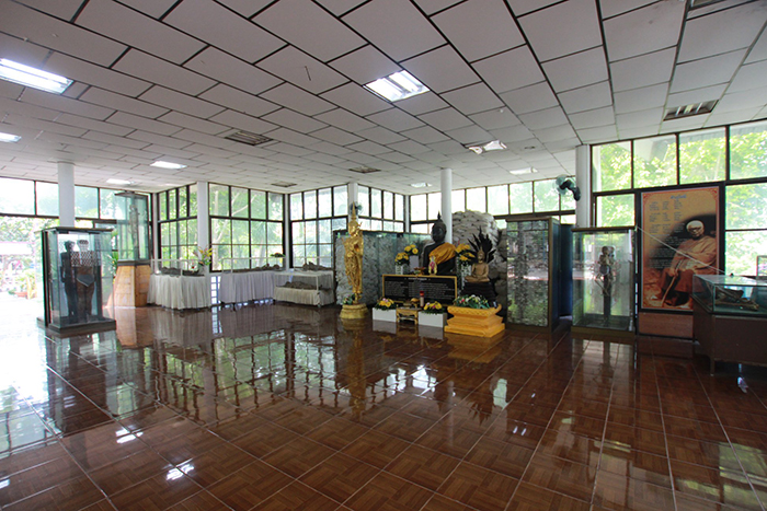 สธ ลงพื้นที่ วัดพระบาทน้ำพุ พบกว่า 20 ร่าง ถูกดองโชว์