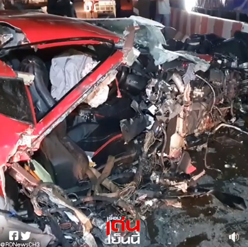 ฝน ศนันธฉัตร 