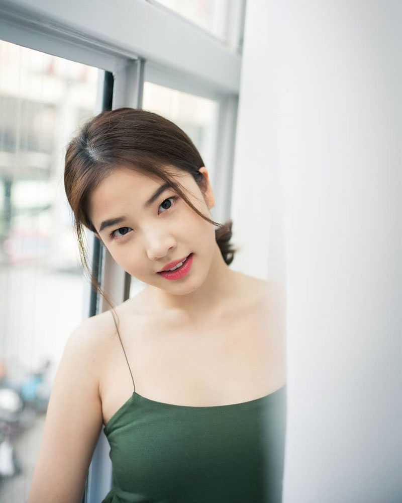 ฝน ศนันธฉัตร 