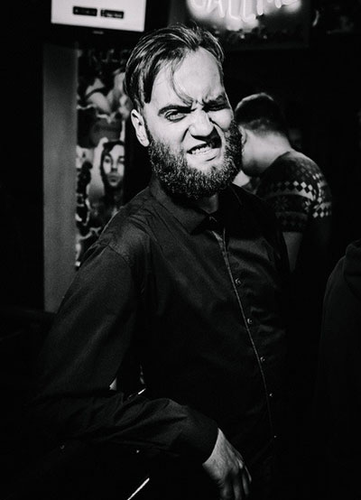 หนุ่มเดตแอร์สาว