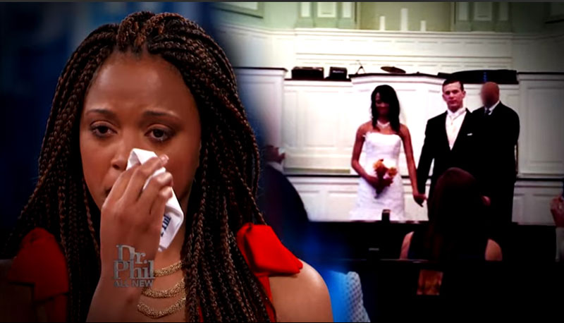 แม่สวมเดรสขาวคล้ายเจ้าสาว