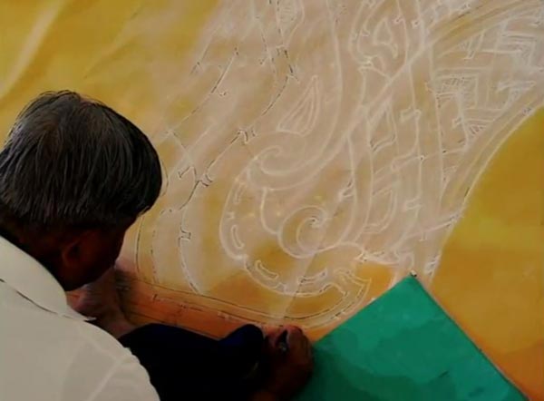 พลอากาศตรี อาวุธ เงินชูกลิ่น 