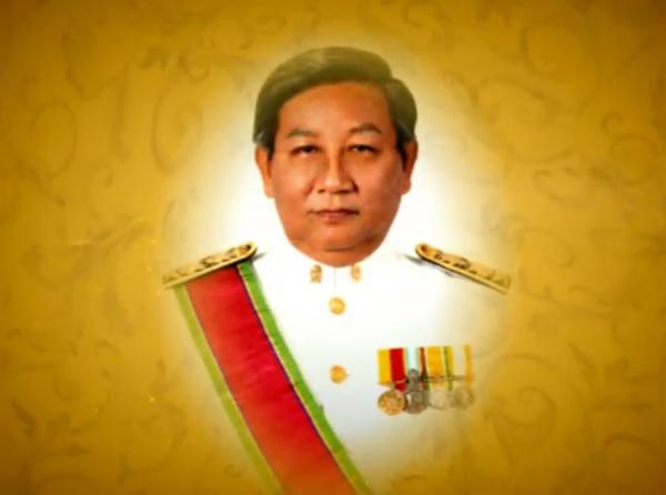 พลอากาศตรี อาวุธ เงินชูกลิ่น 