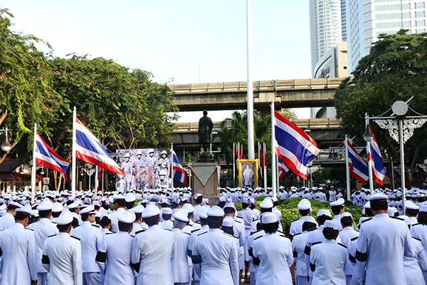 ผบ.ตร. นำตำรวจพันนาย