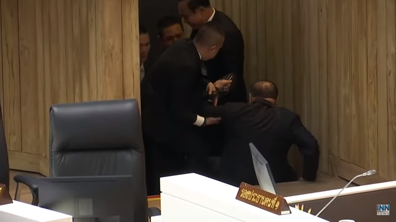 บิ๊กป้อม