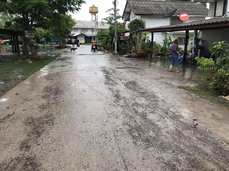 น้ำท่วมคลองด่าน